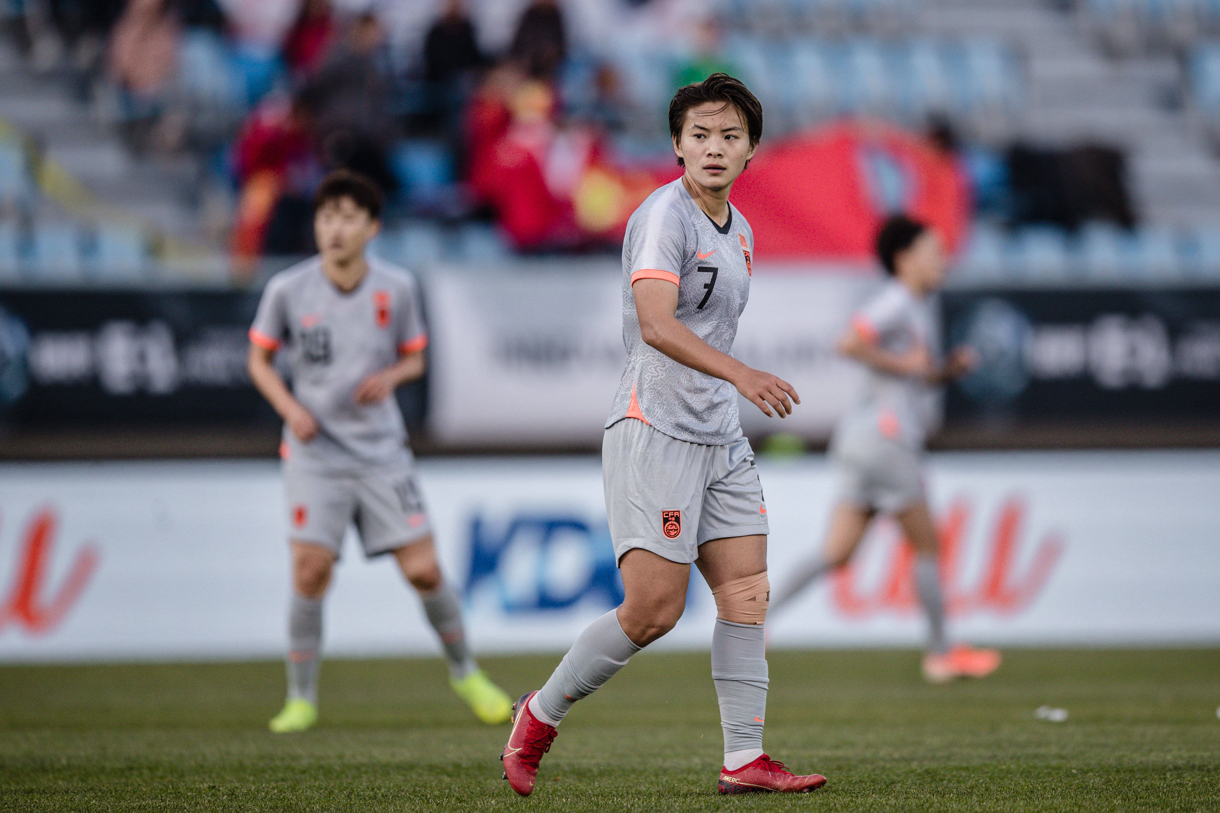 德信app-瑞士联赛大规模换血引爆谣言