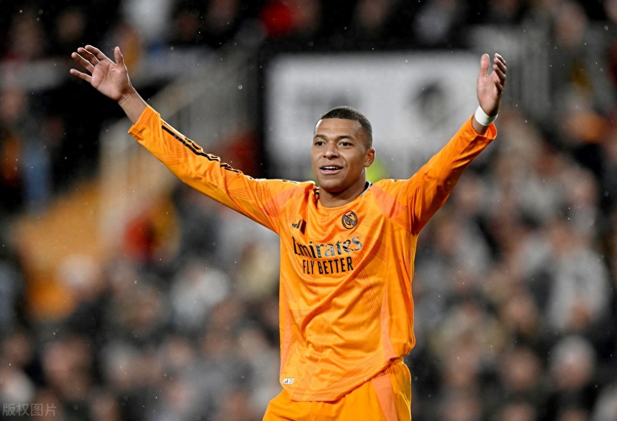 瓦伦西亚防守表现出色击败比利亚雷亚尔