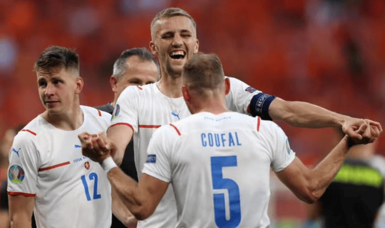 德信体育-阿尔巴尼亚客场不敌冰岛，遭遇两连败