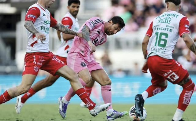 球员伤退关键球员因伤离场,对球队造成影响 球员伤退关键球员因伤离场,对球队造成影响