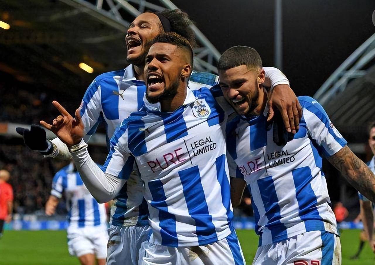 南安普顿主场力克对手，终结连败