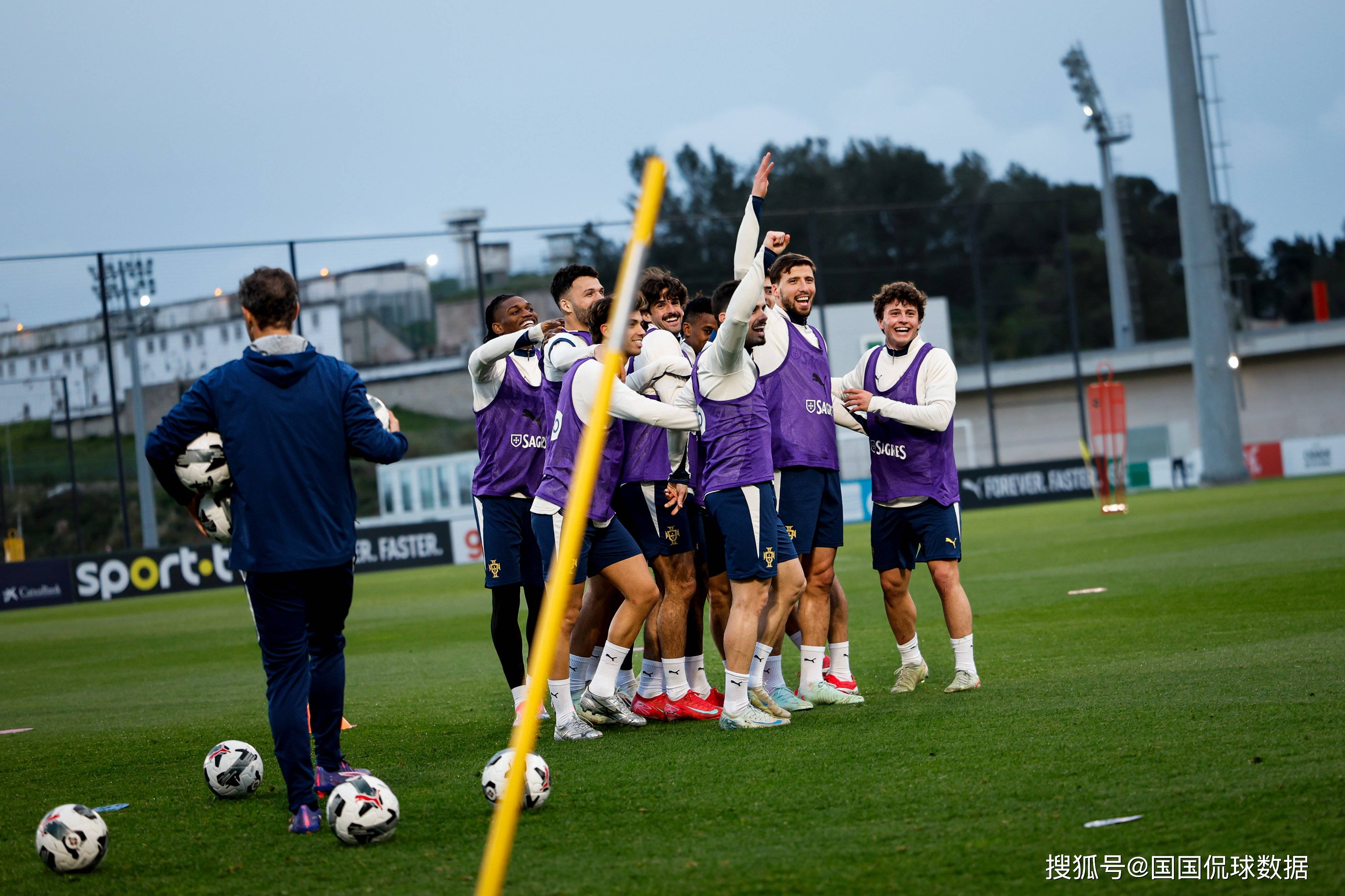 赛局精彩!欧洲联赛赛事冠军角逐焦点 赛局精彩!欧洲联赛赛事冠军角逐焦点