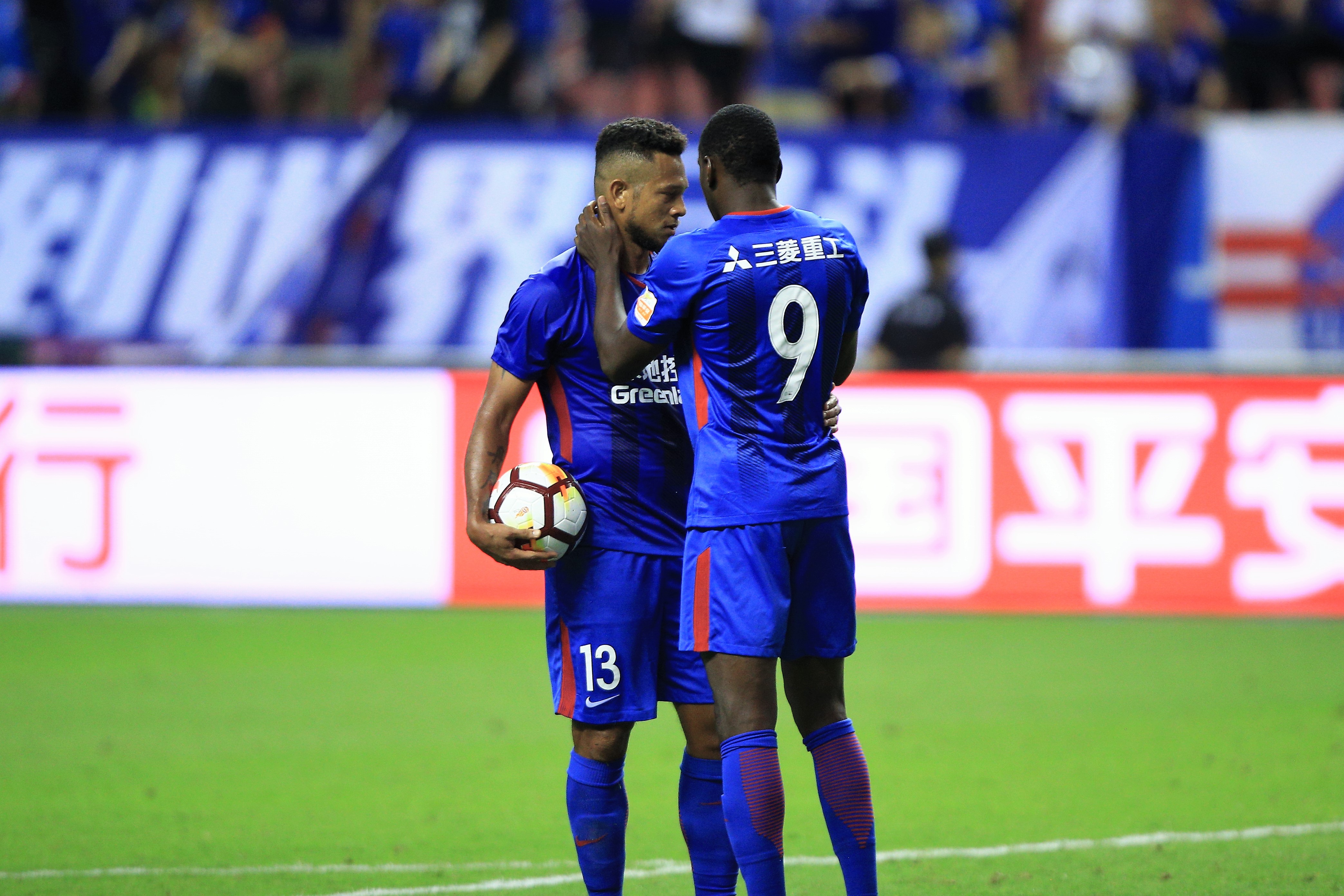 德信app-富力主场不敌，积分榜上一落千丈