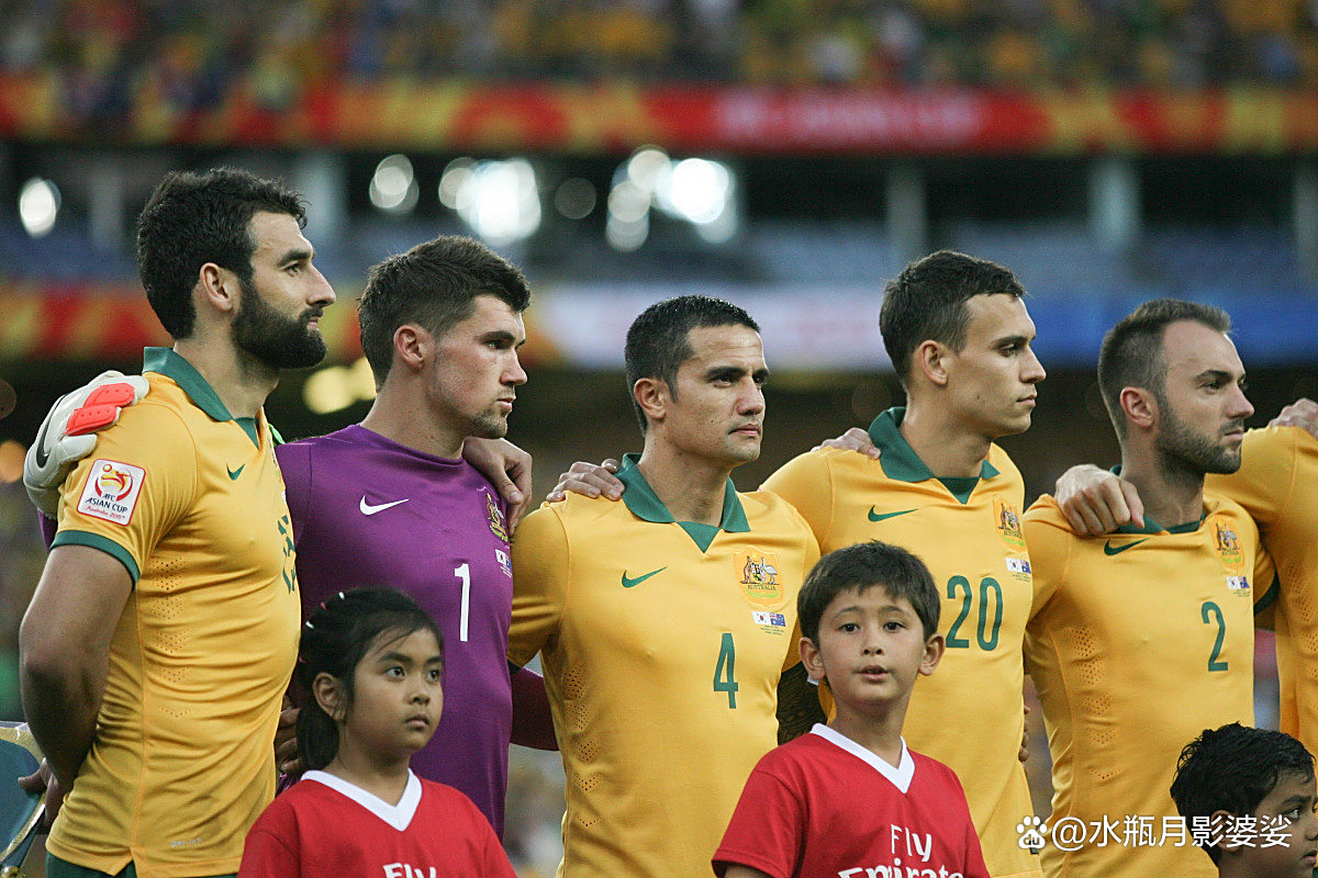 哥伦比亚战胜秘鲁，争取晋级机会