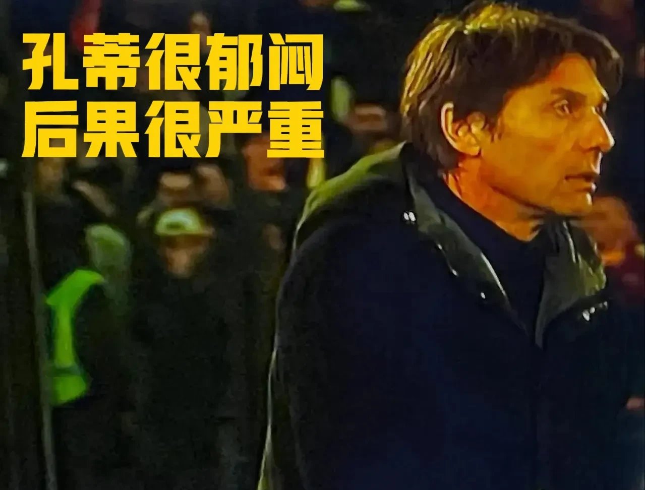 那不勒斯后防阻击对手，客场全取三分