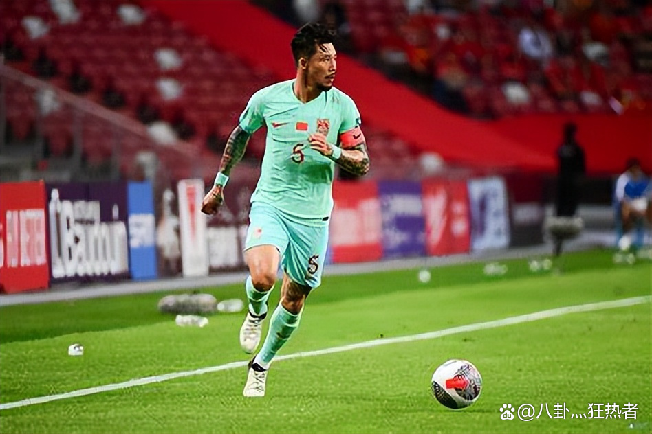 德信体育-教练组调整战术，球队备战状况良好