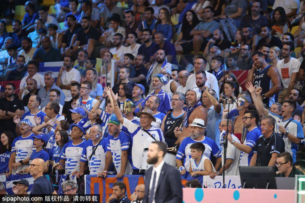 意大利队在对手挑战时表现出色