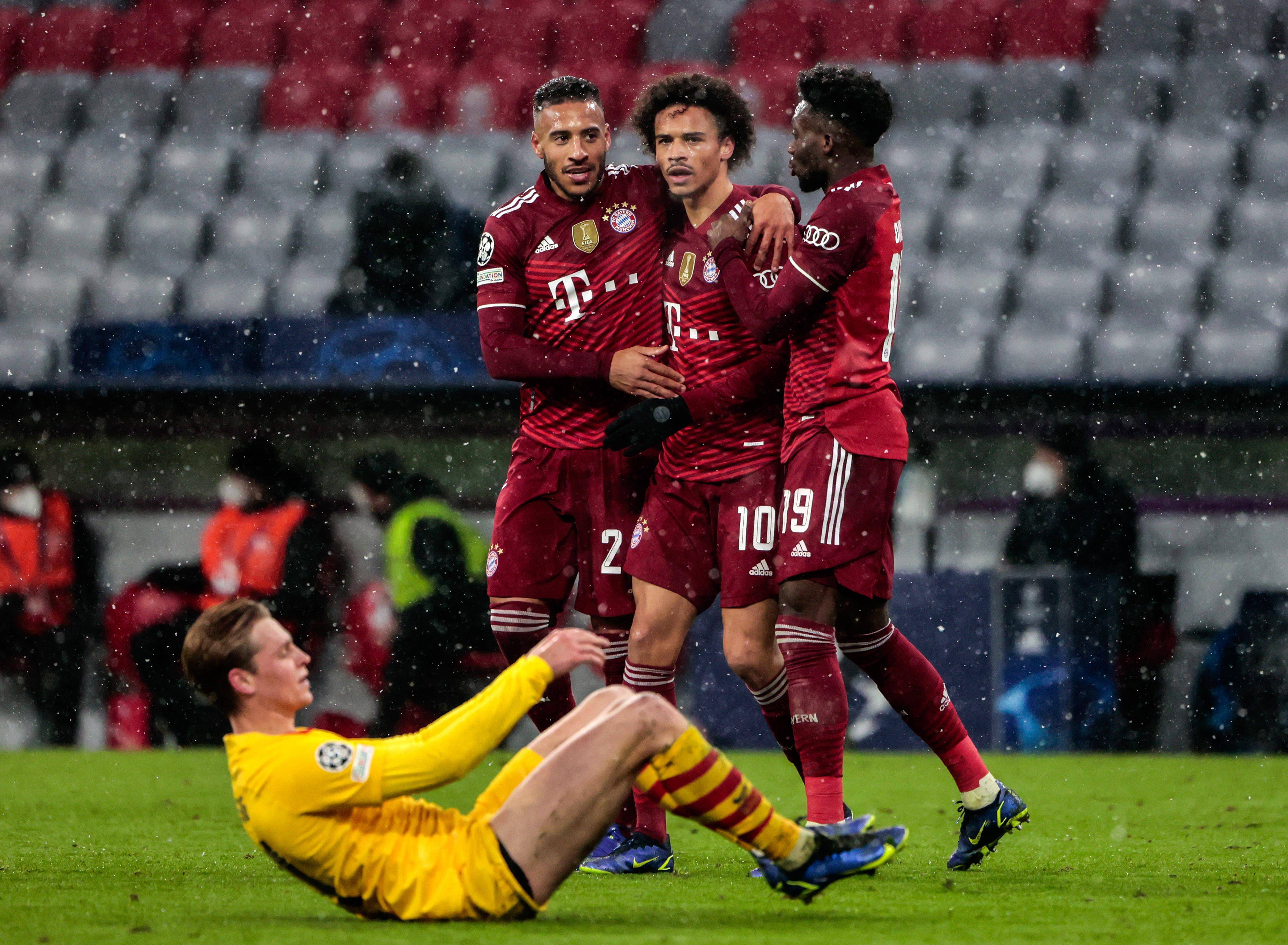 拜仁慕尼黑比分领先，晋级前景稳步提升